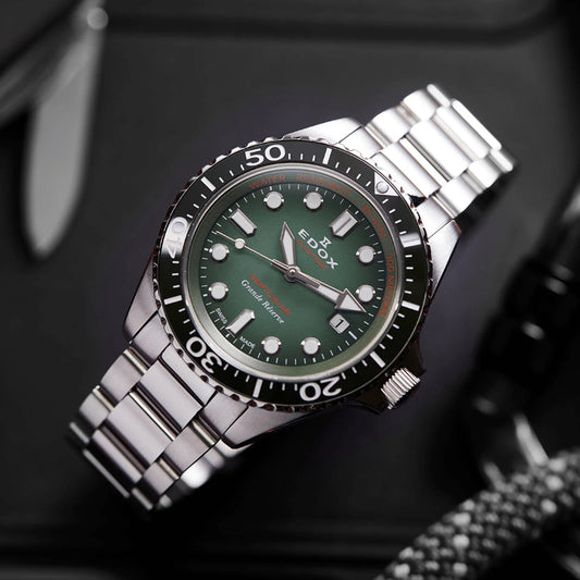 Ρολόι ανδρικό Edox Neptunian Grande Réserve 80801-3VM-VDN με μπρασελέ και πράσινο καντράν