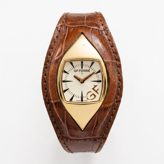 Γυναικείο Ρολόι GF Ferre Swiss Made Gold Tone με Καφέ Δερμάτινο Λουράκι