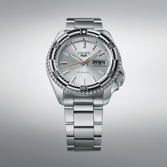 Seiko 5 Sports The 'New Rally Diver' Retro Colour Collection Automatic Silver Stainless Steel Bracelet